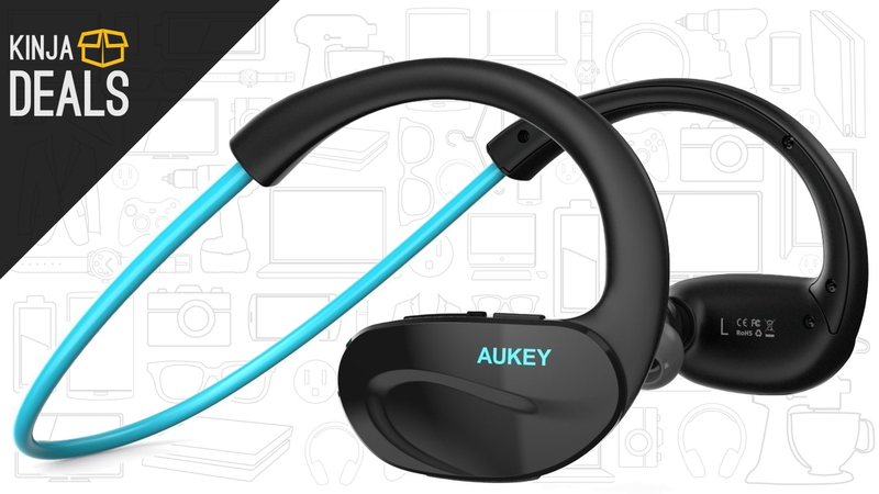 Illustration for article titled Today's Best Deals: Electric Grill, Lightning Power Bank, Noise-Canceling Earbuds, and More